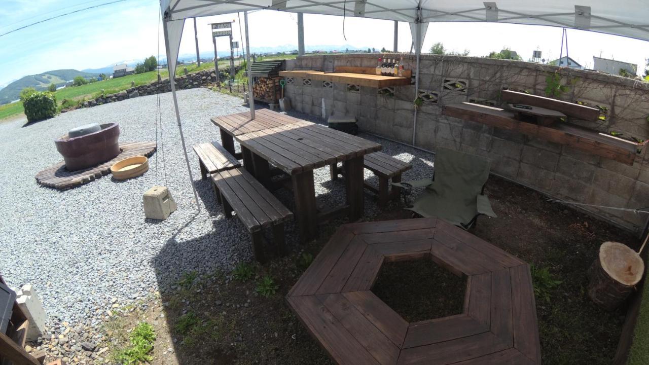 P-Dash Garden Backpackers Higashikawa Zewnętrze zdjęcie